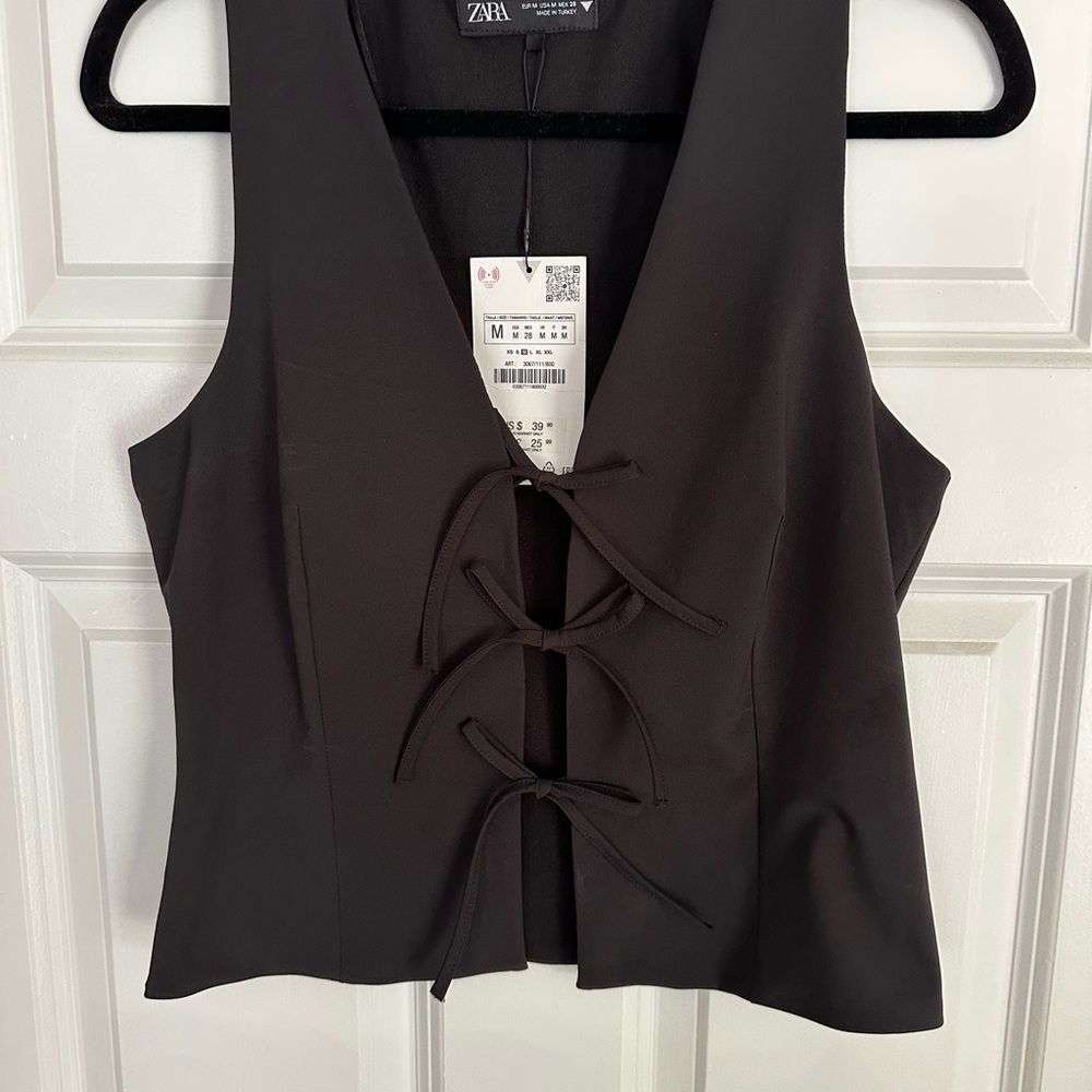 Zara black Sleeveless Blouse with Tie Accents